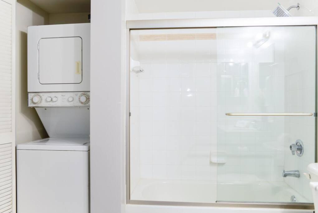 Luxury 2 Bedroom At Brickell With Pool Apartment Miami